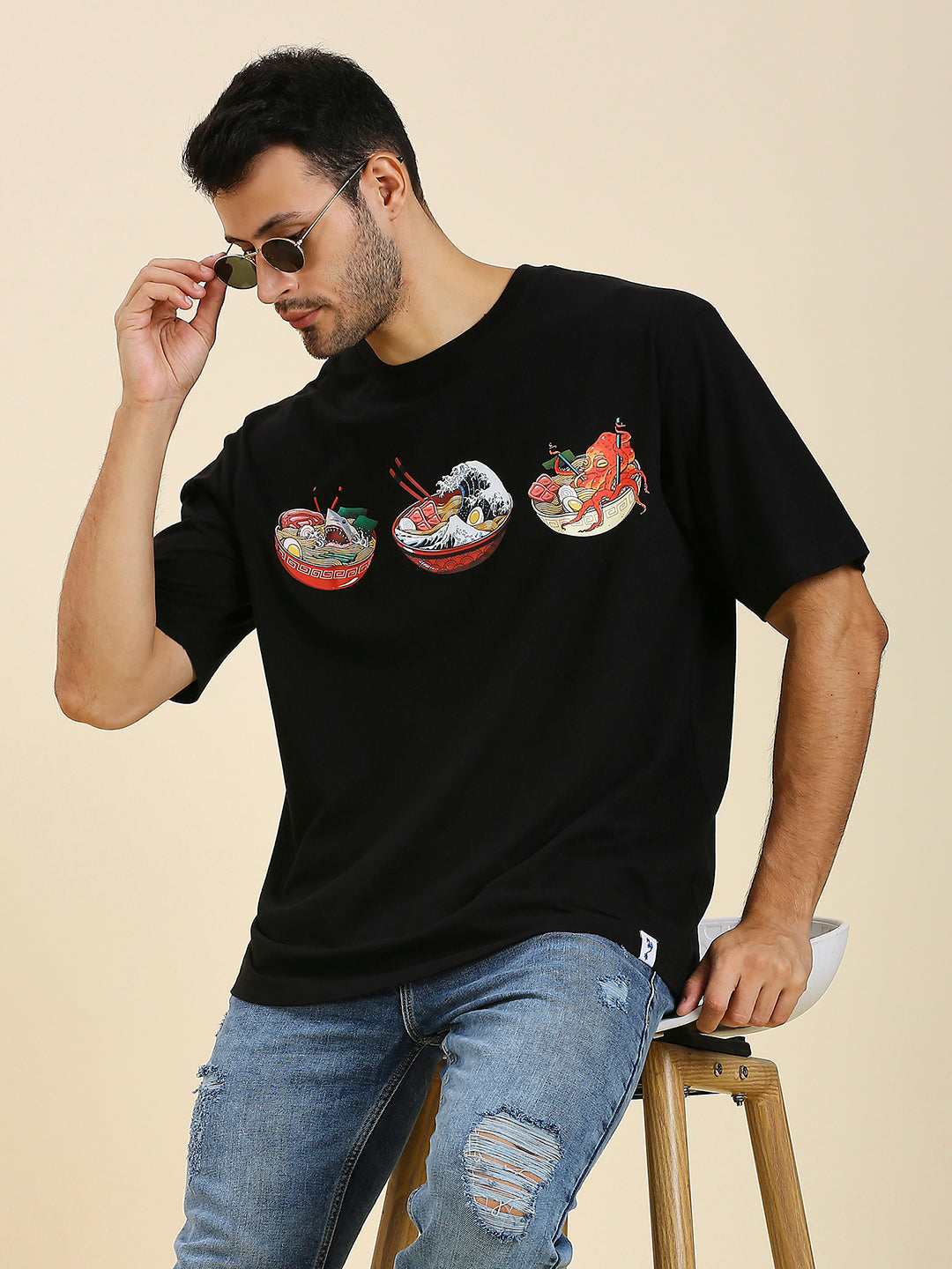 Oversized Japanese streetwear T-shirt, Ramen Yume, culture-inspired, ramen bowl print, Mizuchi.