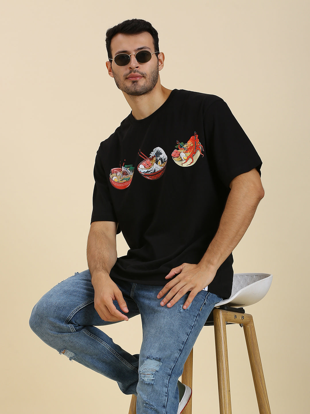 Oversized Japanese streetwear T-shirt, Ramen Yume, culture-inspired, ramen bowl print, Mizuchi.