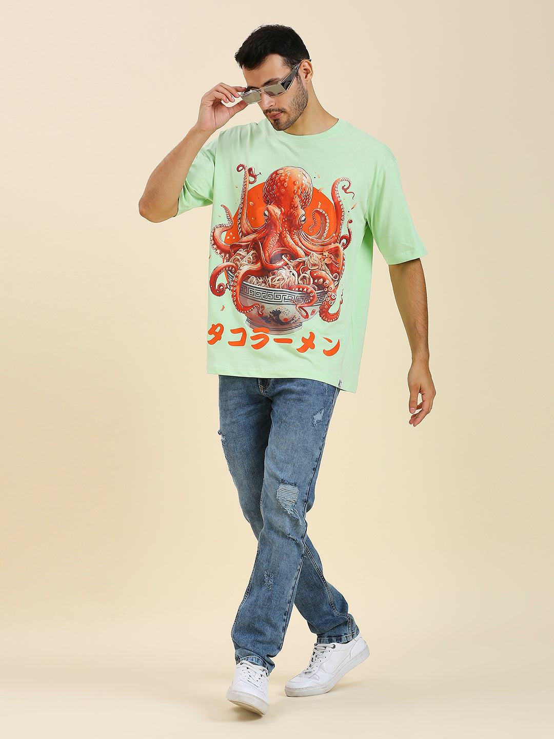 Tako Majikku (Octopus Magic) Luxury Oversized T-Shirt